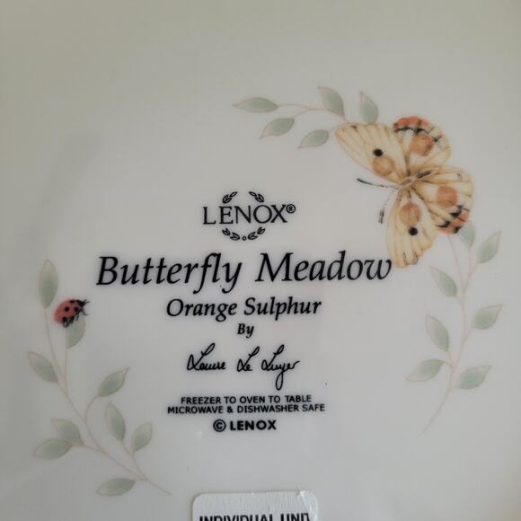 Lenox Butterfly Meadow Salad Plate Luncheon Scalloped 9 Inch - Picture 7 of 7